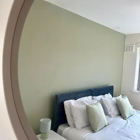 Casa vacanze The Olive House - 4 Bedroom, Sleeps 8, Contractors Welcome *