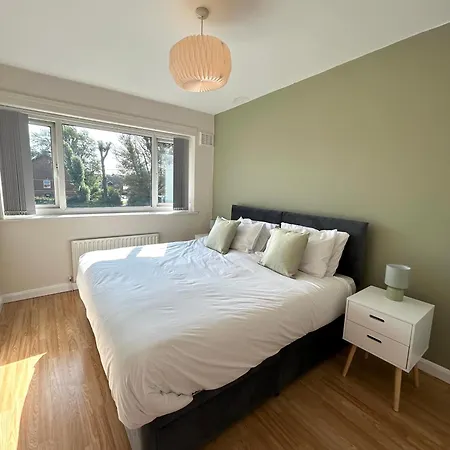 Holiday home The Olive House - 4 Bed, Sleeps 8, Contractors Welcome Middlesbrough