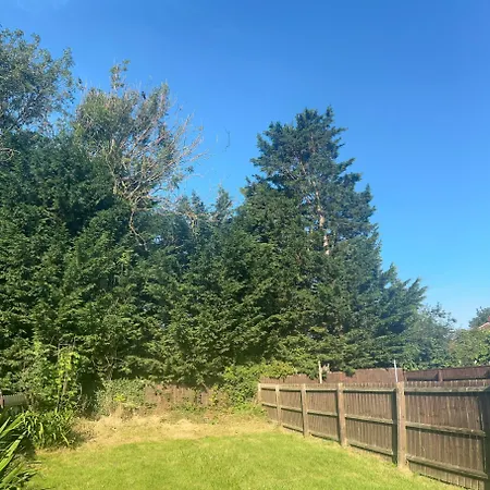 Casa vacanze The Olive House - 4 Bedroom, Sleeps 8, Contractors Welcome *